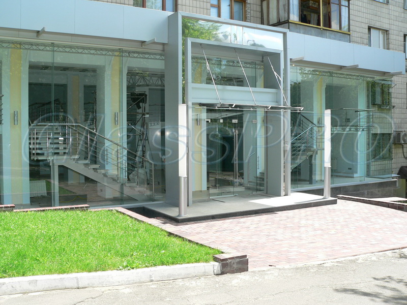 Facade all-glass construction, architectural salon - Kyiv