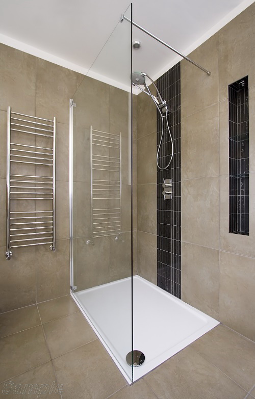 Model SP-1. Glass shower screen with one fixed screen