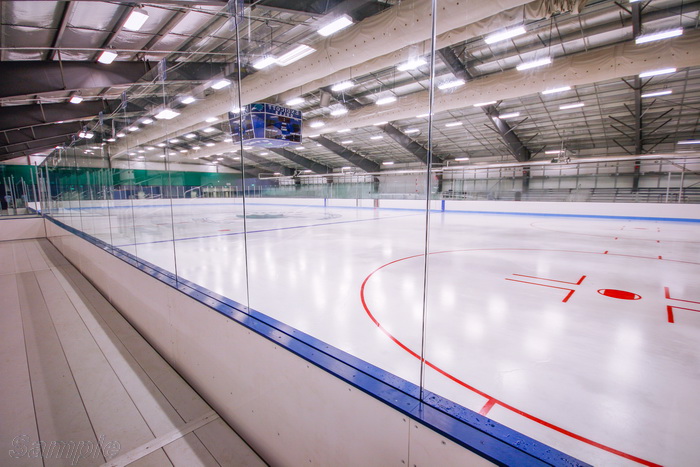 Tempered glass is used for fencing ice arenas