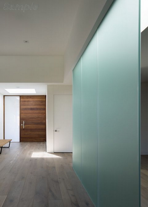 Glass partition in a private house