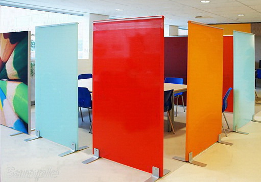 Mobile glass partitions - a wide range of colors