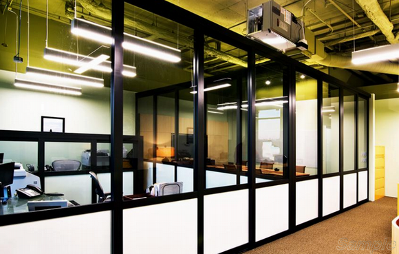 Glass partitions in recreation area