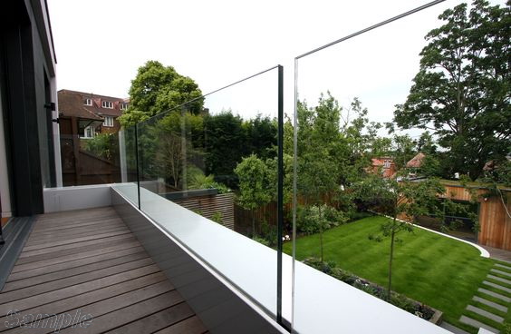 Model GS-01. Glass balcony railing, profile mounting