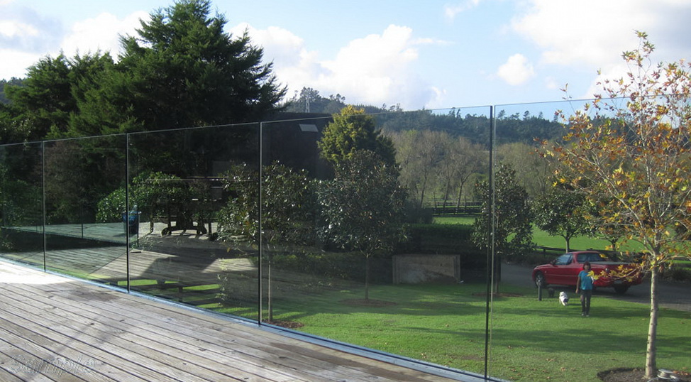 Model GS-01. Glass terrace railing, profile mounting